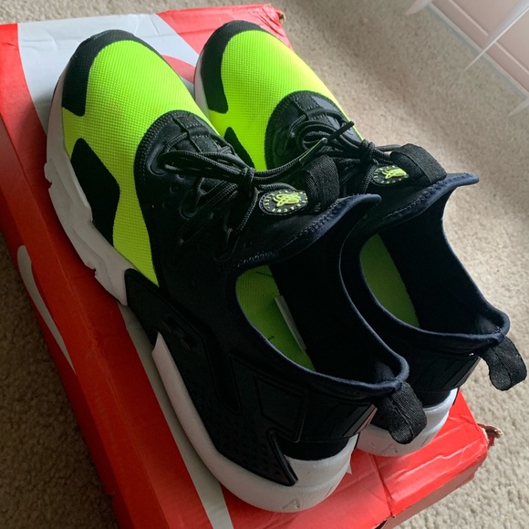 Nike Air Huarache Drift - Picture 8 of 9